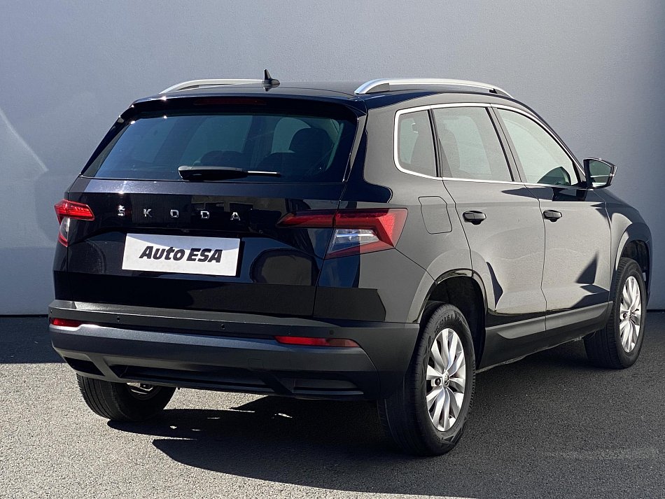 Škoda Karoq 1.0 TSi Ambition