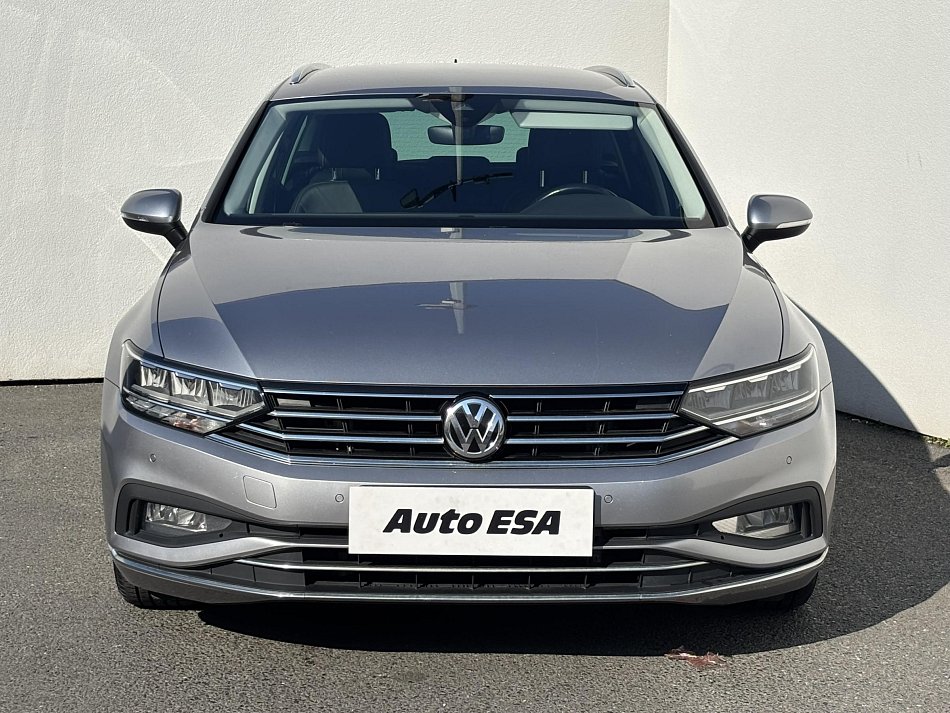 Volkswagen Passat 2.0 TDi R-Line