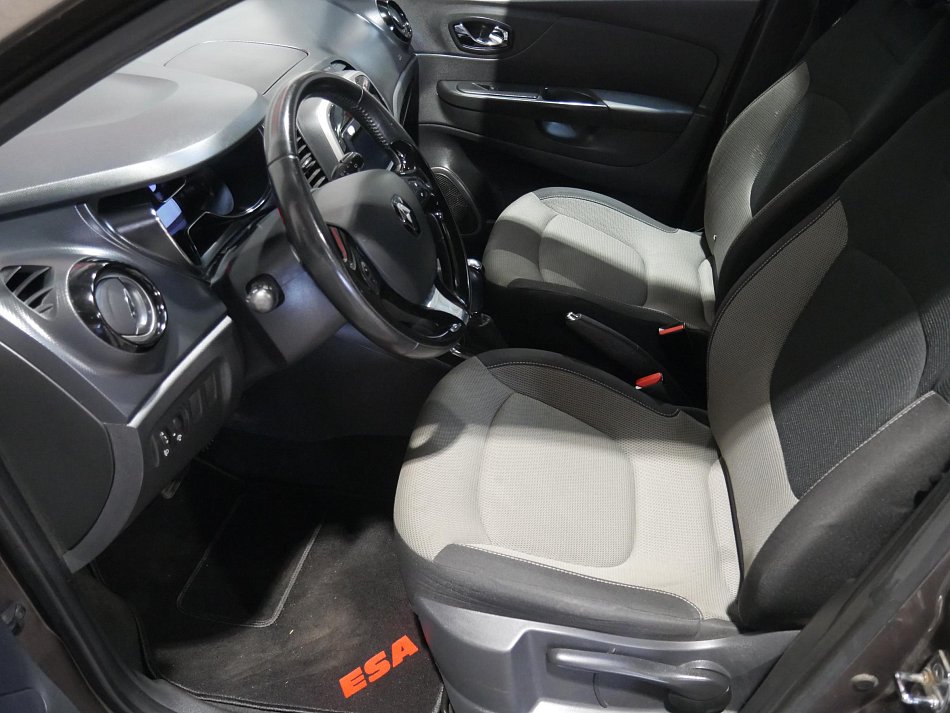 Renault Captur 1.2TCe 