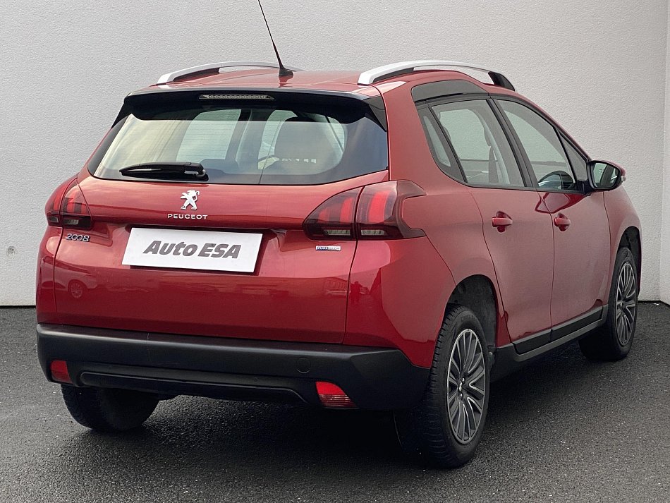 Peugeot 2008 1.2 PT Active