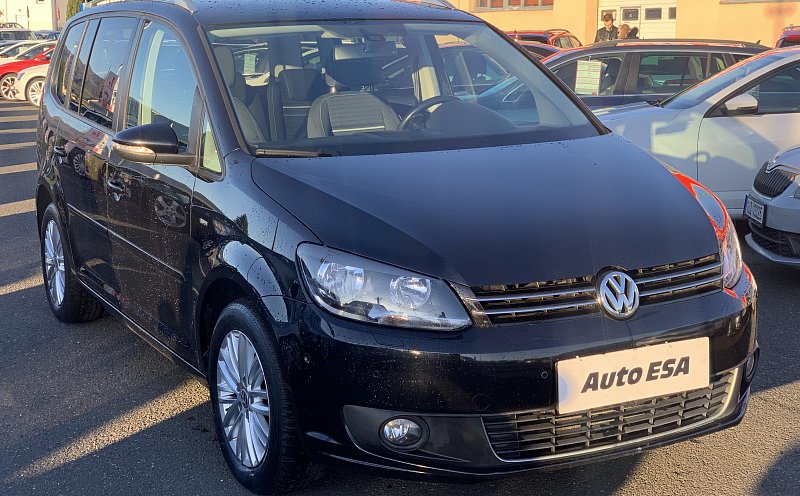 Volkswagen Touran 2.0TDi 