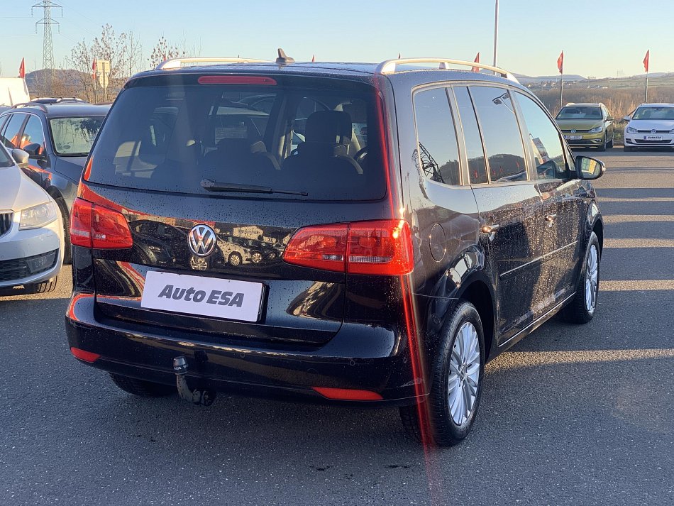 Volkswagen Touran 2.0TDi 