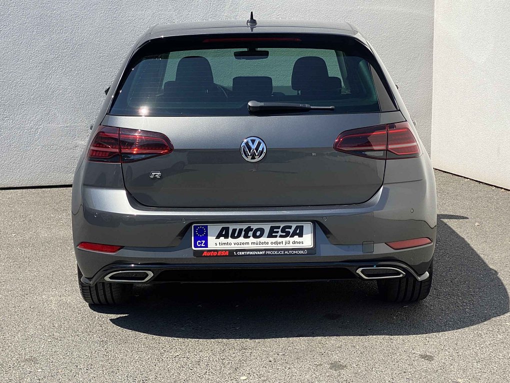 Volkswagen Golf 1.4 TSi R-Line
