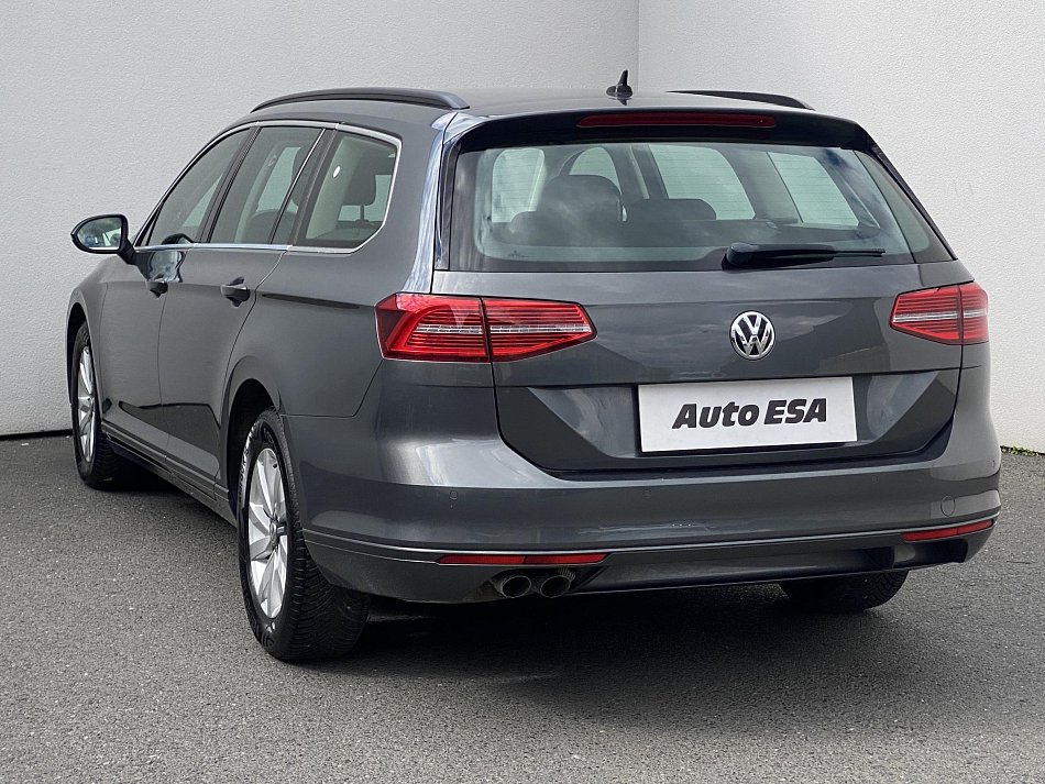 Volkswagen Passat 2.0 TDi Comfortline