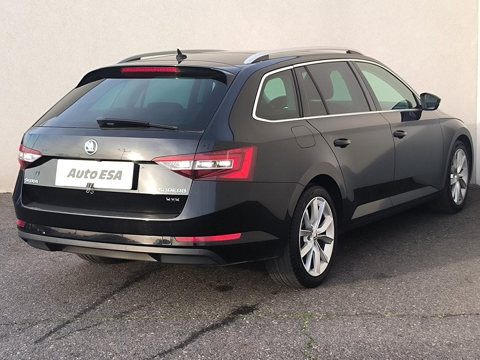 Škoda Superb III 2.0 TDi Style 4x4