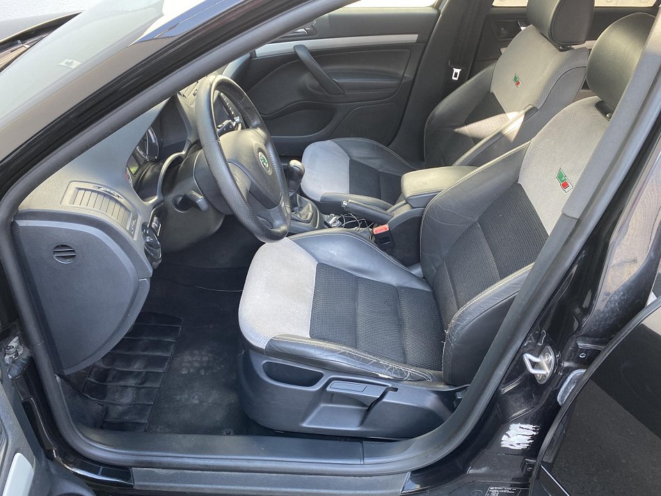 Škoda Octavia II 2.0 TDi RS