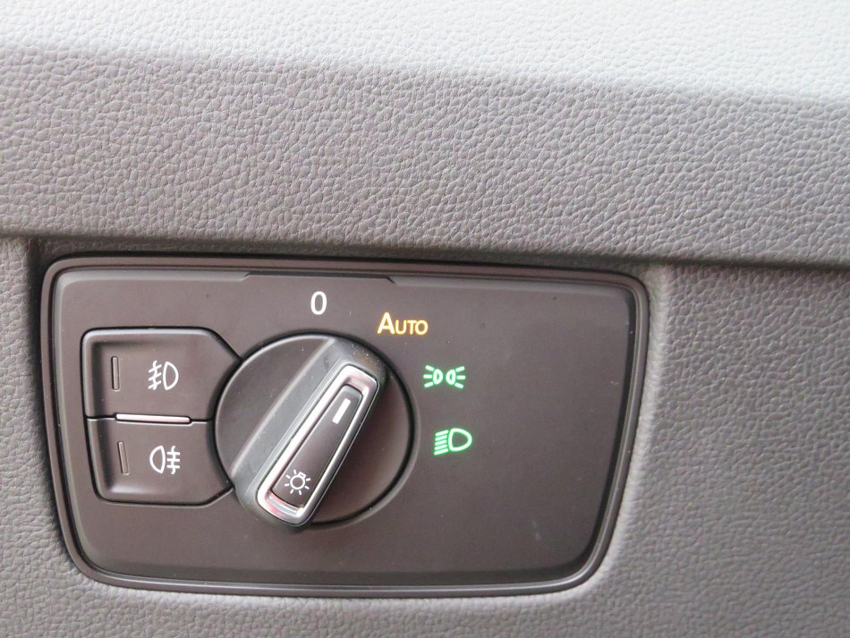 Volkswagen Passat 2.0 TDi Business