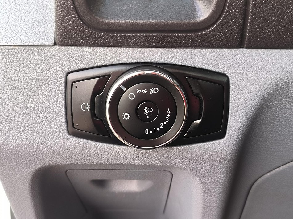 Ford Transit 2.0TDCi  VALNÍK