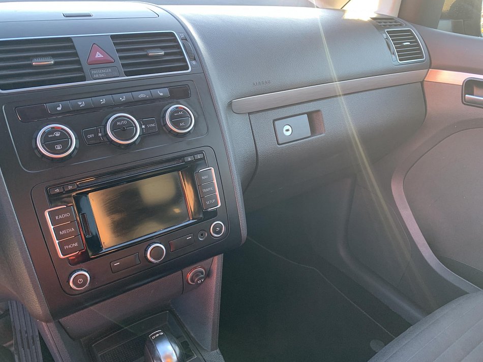 Volkswagen Touran 2.0TDi 