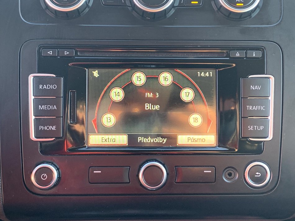 Volkswagen Touran 2.0TDi 