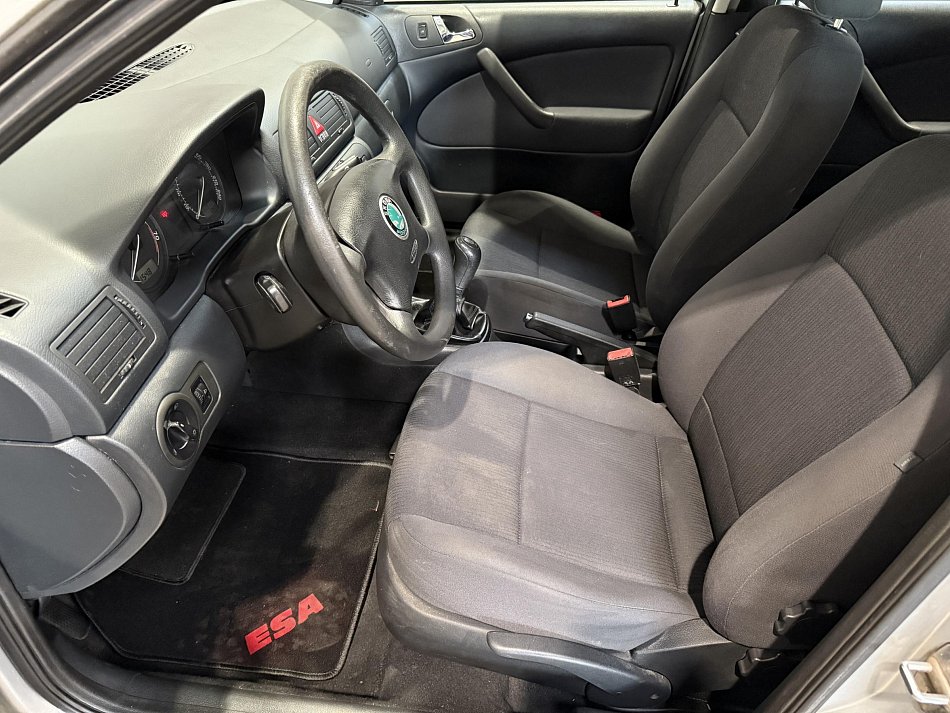 Škoda Octavia 1.6i 