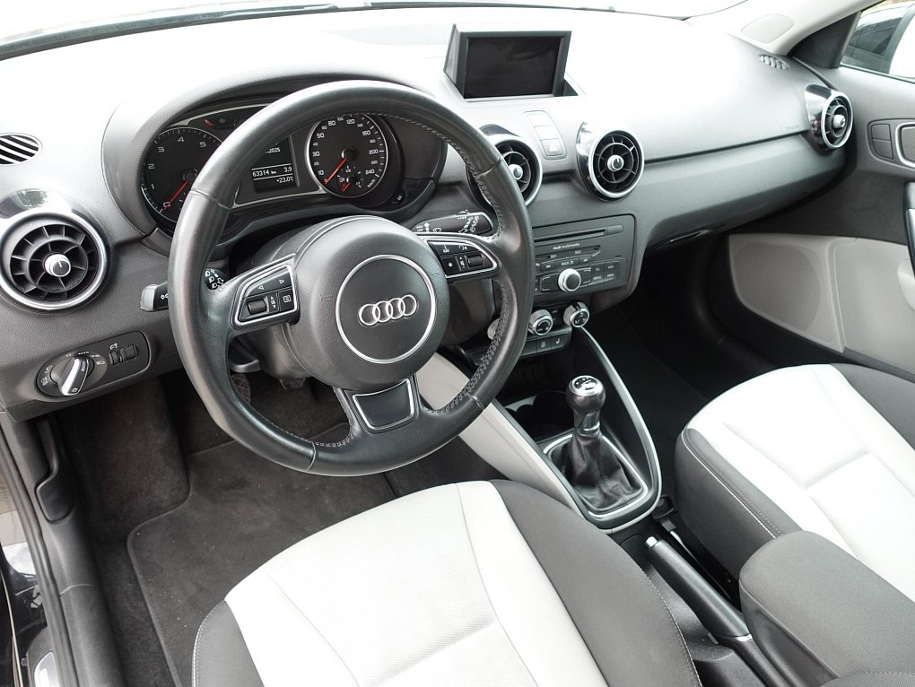 Audi A1 1.2 TFSi S-line SportBack