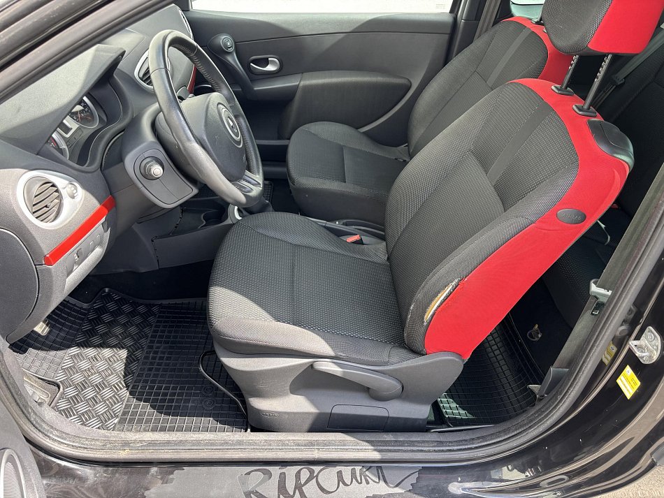Renault Clio 1.2 16V 