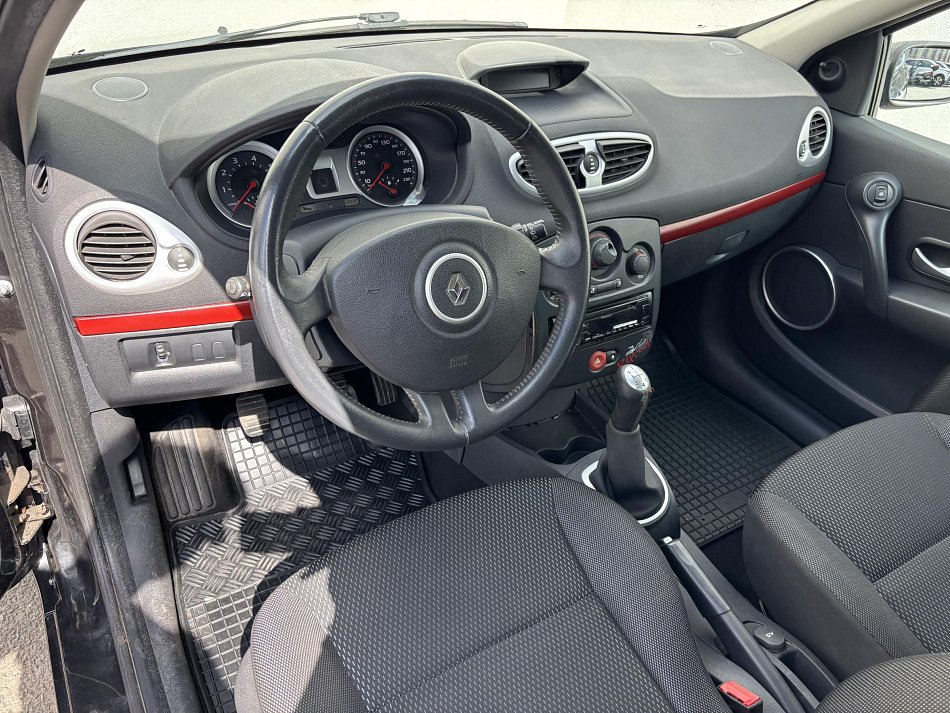 Renault Clio 1.2 16V 