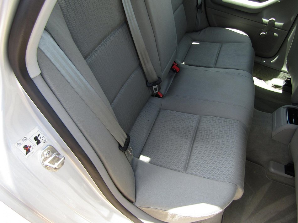 Audi A4 1.6MPI 