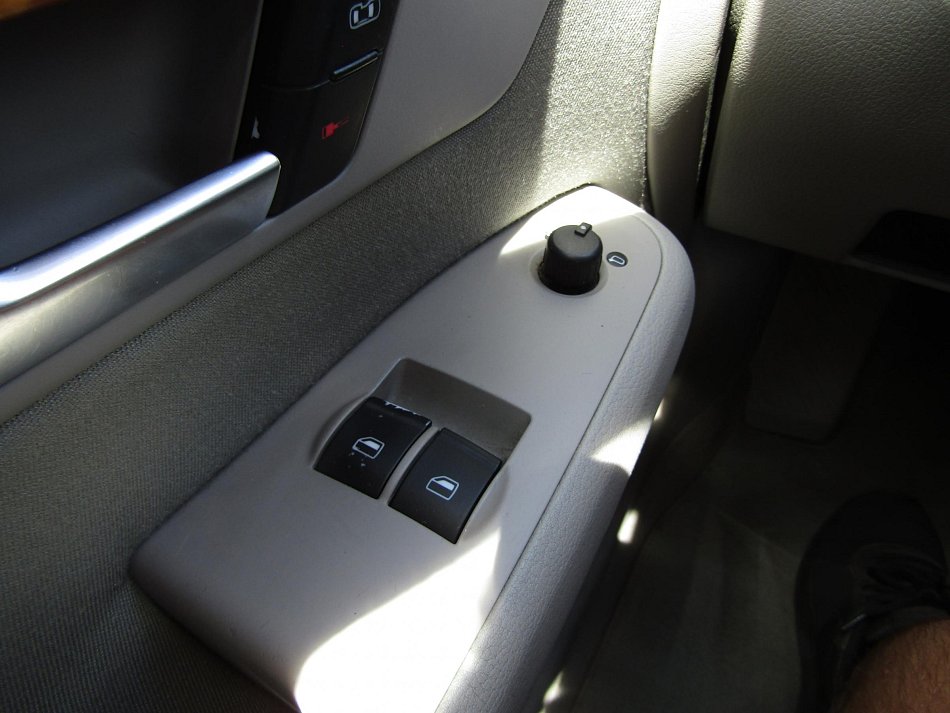 Audi A4 1.6MPI 
