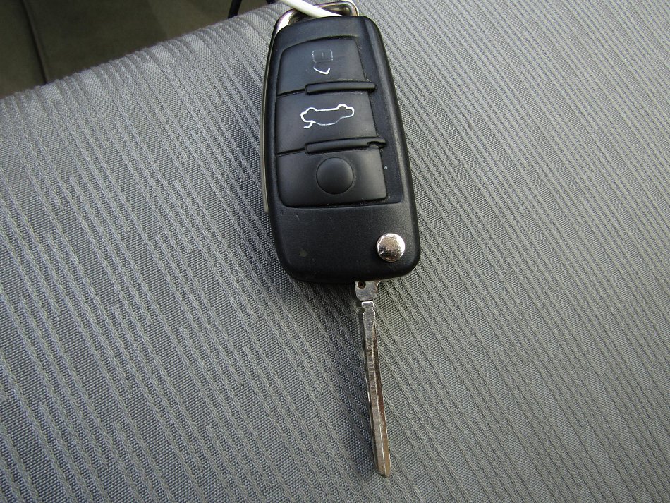 Audi A4 1.6MPI 