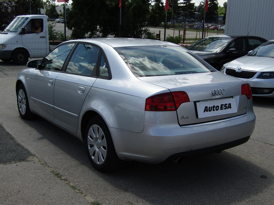 Audi A4 1.6MPI 