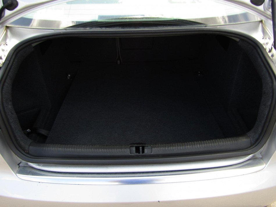 Audi A4 1.6MPI 