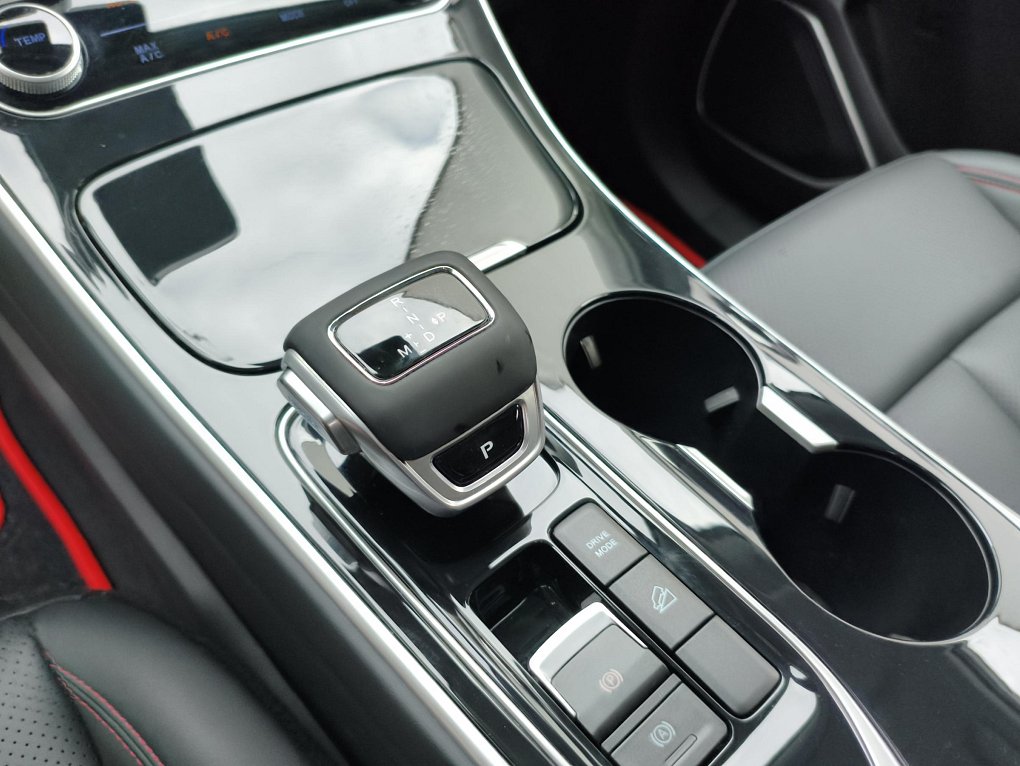 Dongfeng T5 Evo 1.5T 