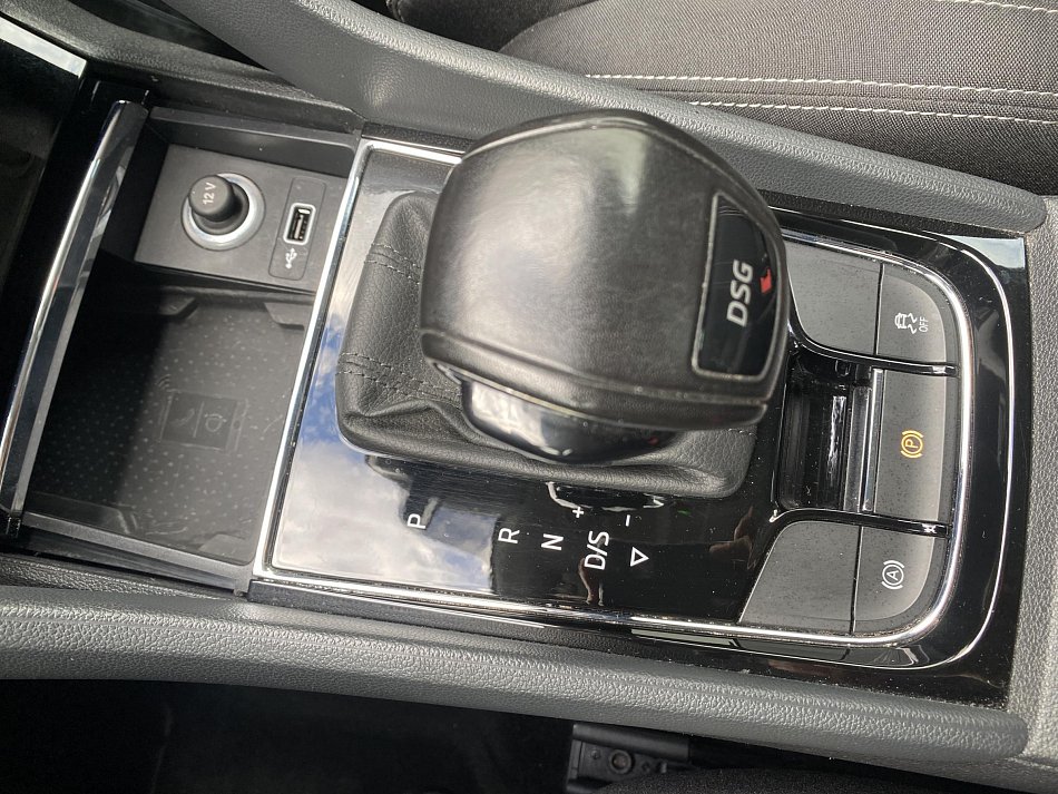 Škoda Karoq 1.5 TSi Style