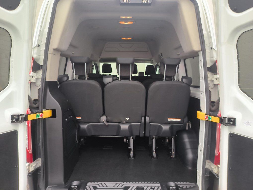 Ford Transit Custom 2.0TDCi  L1H2 9míst