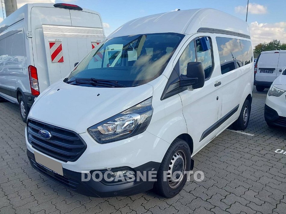 Ford Transit Custom 2.0TDCi  L1H2 9míst