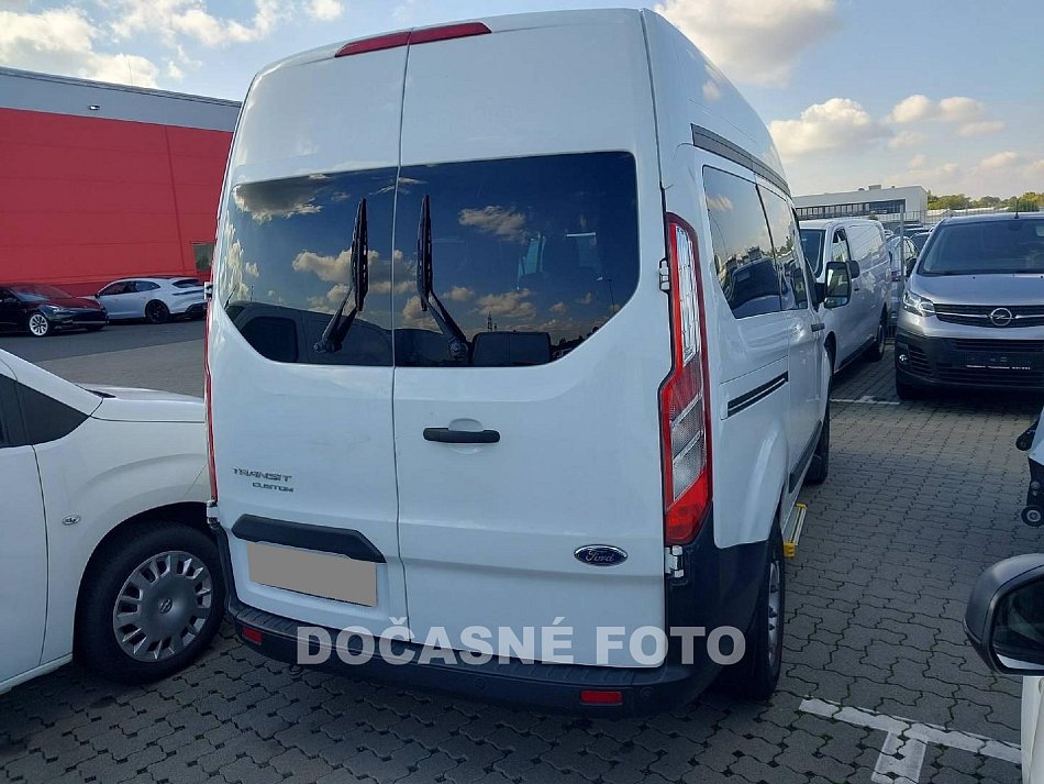 Ford Transit Custom 2.0TDCi  L1H2 9míst
