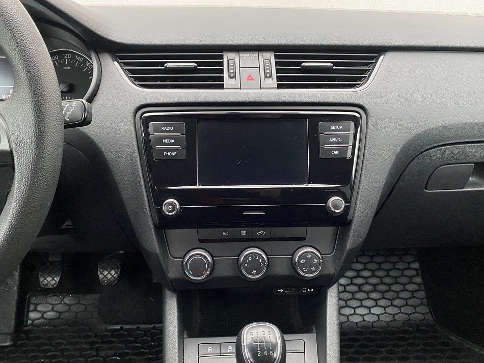 Škoda Octavia III 1.4 TSi Active