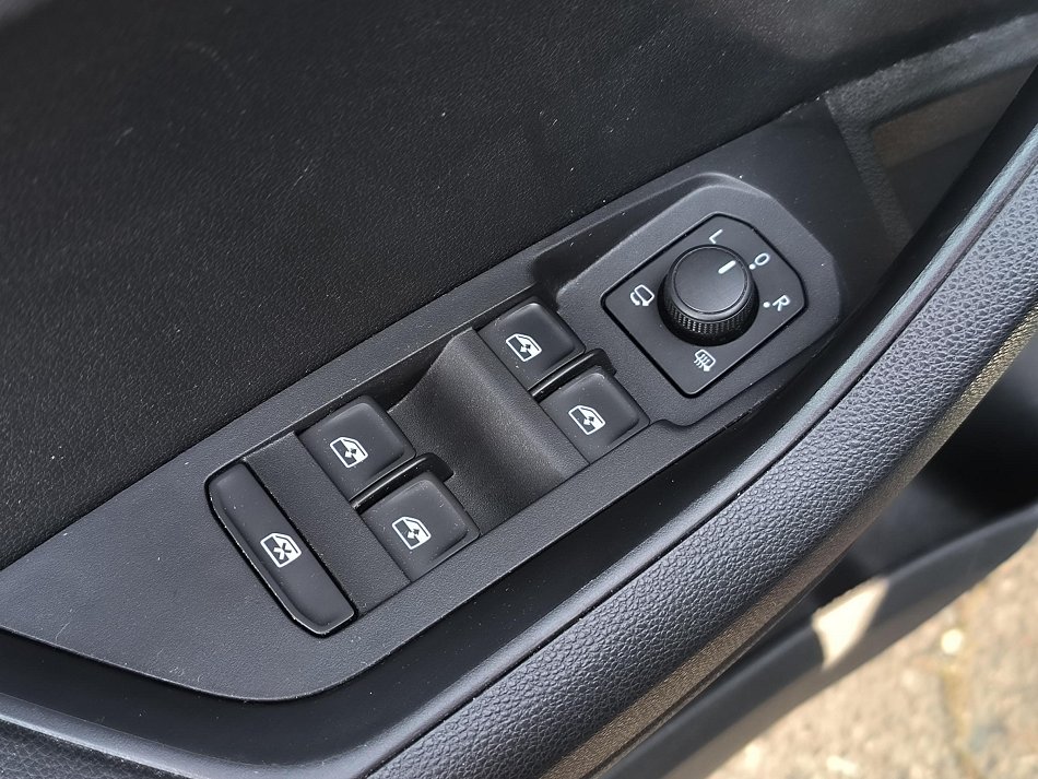 Škoda Karoq 1.5 TSi SportLine