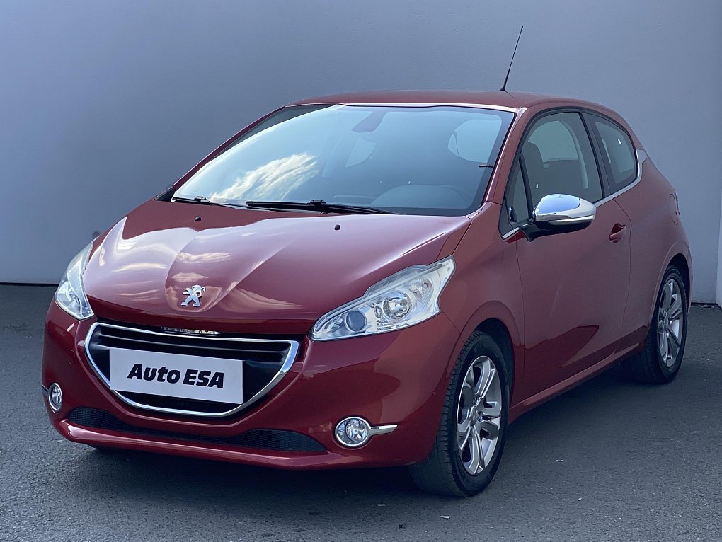 Peugeot 208 1.2 VTi Allure