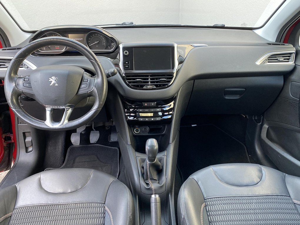 Peugeot 208 1.2 VTi Allure
