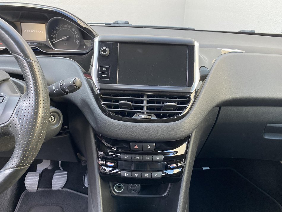 Peugeot 208 1.2 VTi Allure