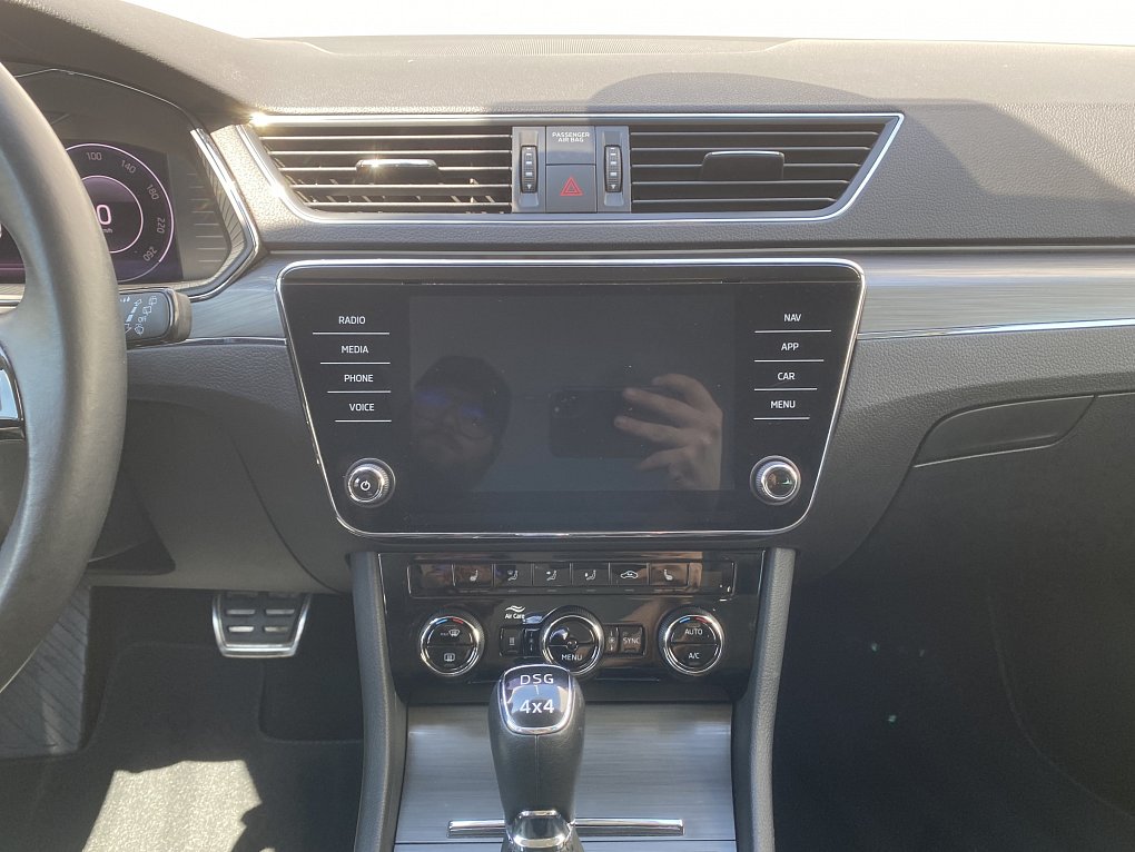 Škoda Superb III 2.0 TDi Scout 4x4