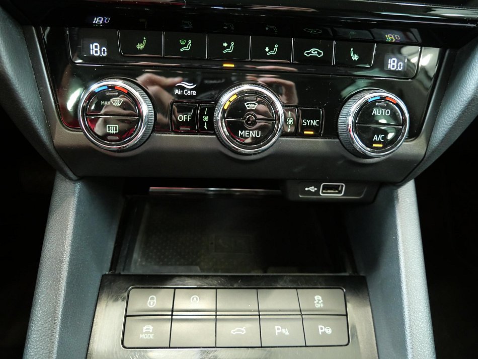 Škoda Octavia III 2.0TDI  4x4