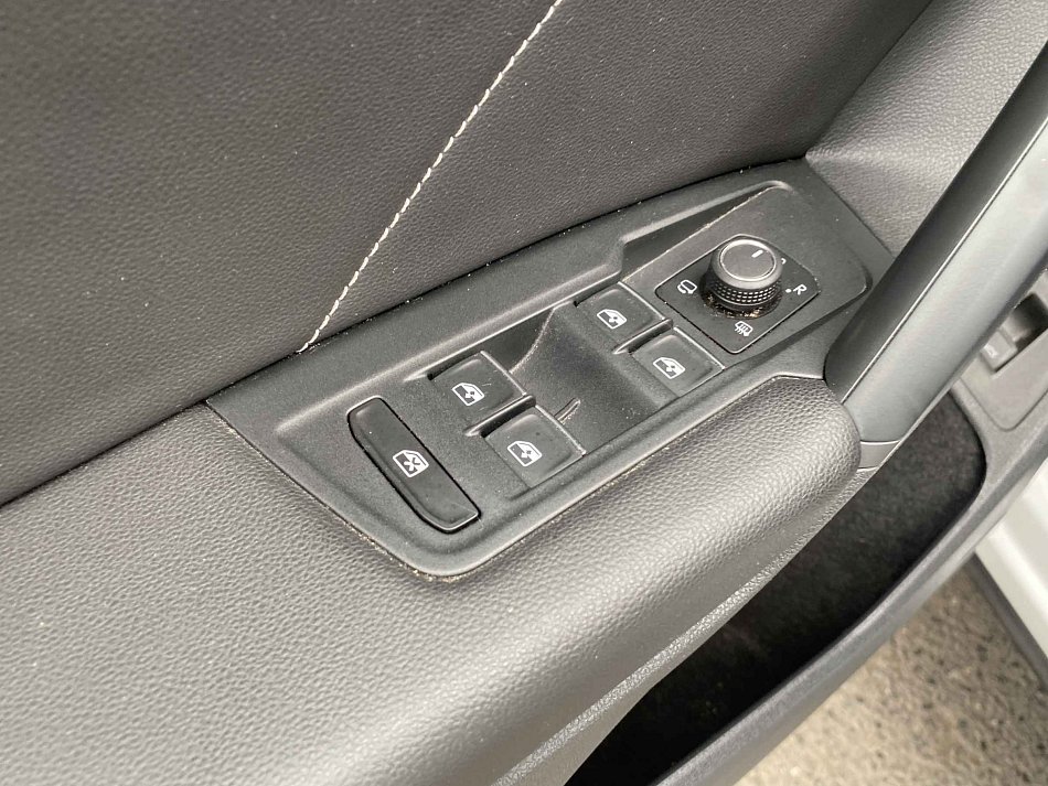Volkswagen Tiguan 2.0 TDi R-Line 4X4