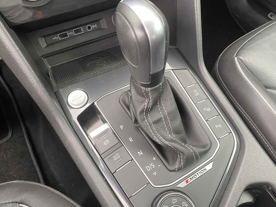 Volkswagen Tiguan 2.0 TDi R-Line 4X4