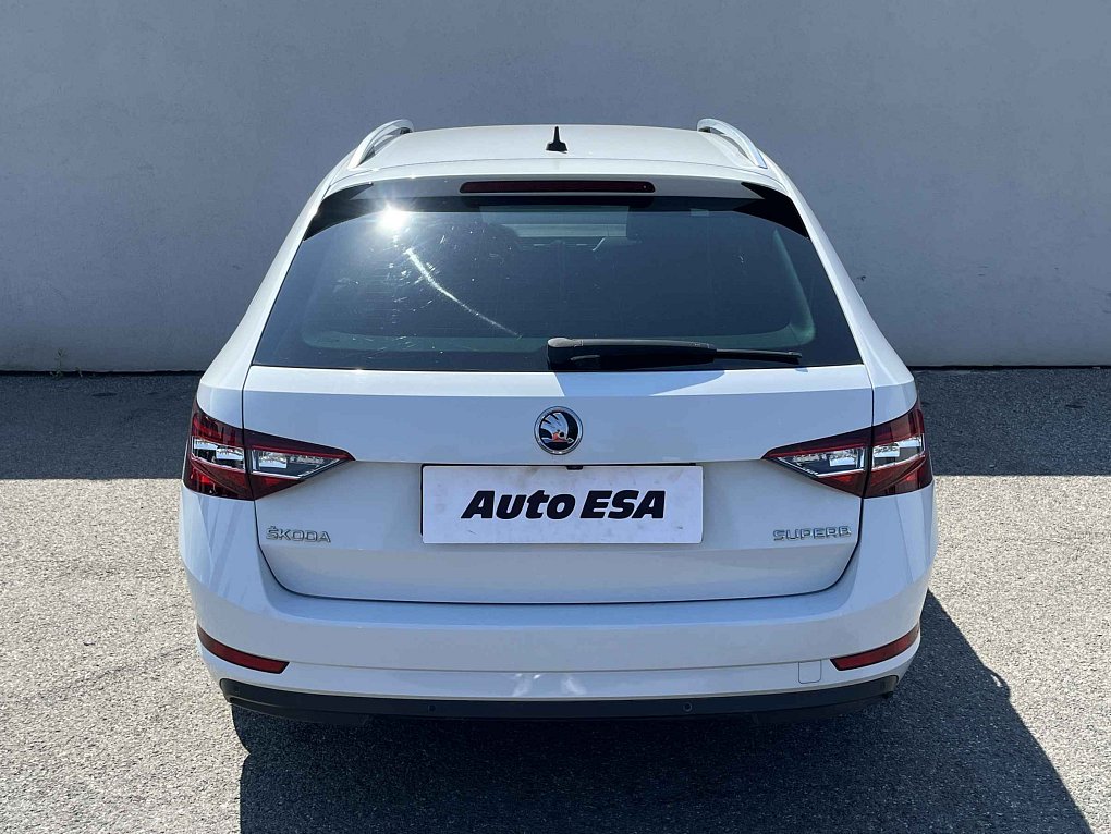Škoda Superb III 2.0 TDi L&K