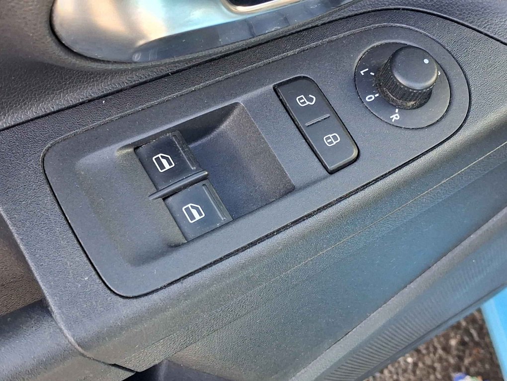 Volkswagen Up! 1.0 MPi Sound
