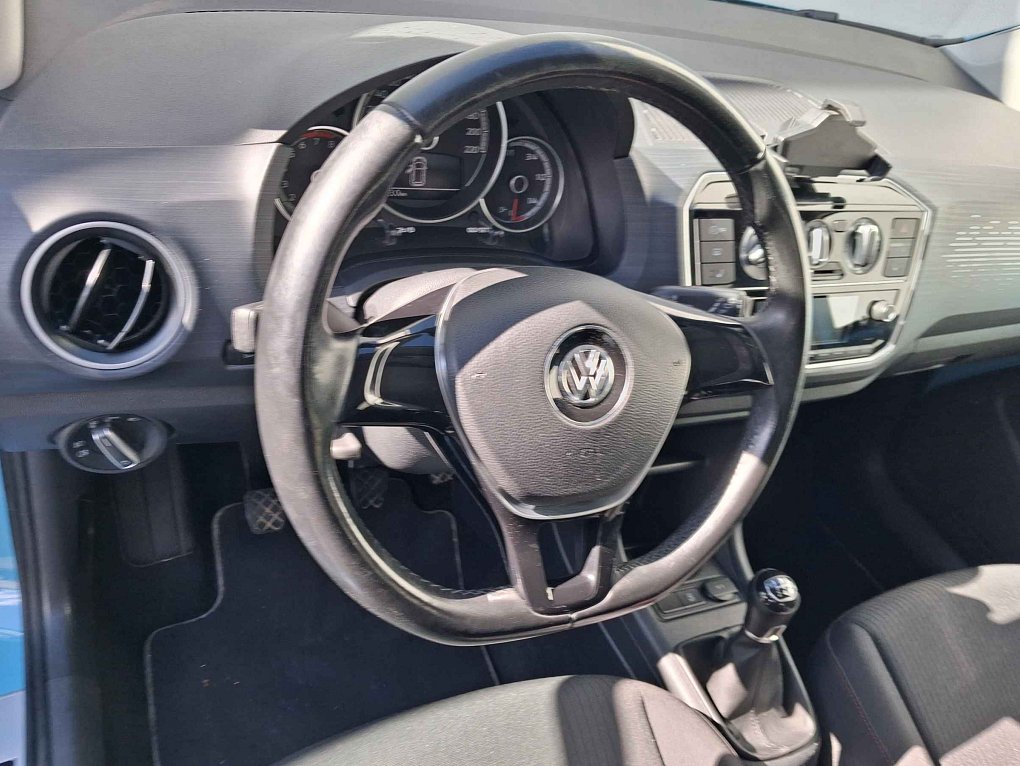 Volkswagen Up! 1.0 MPi Sound