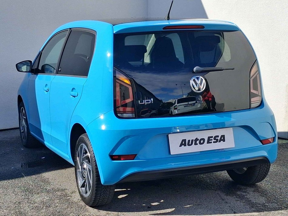 Volkswagen Up! 1.0 MPi Sound