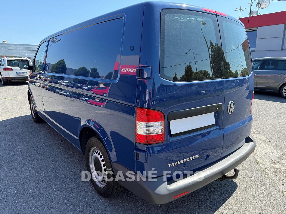 Volkswagen Transporter 2.0TDi  L2H1