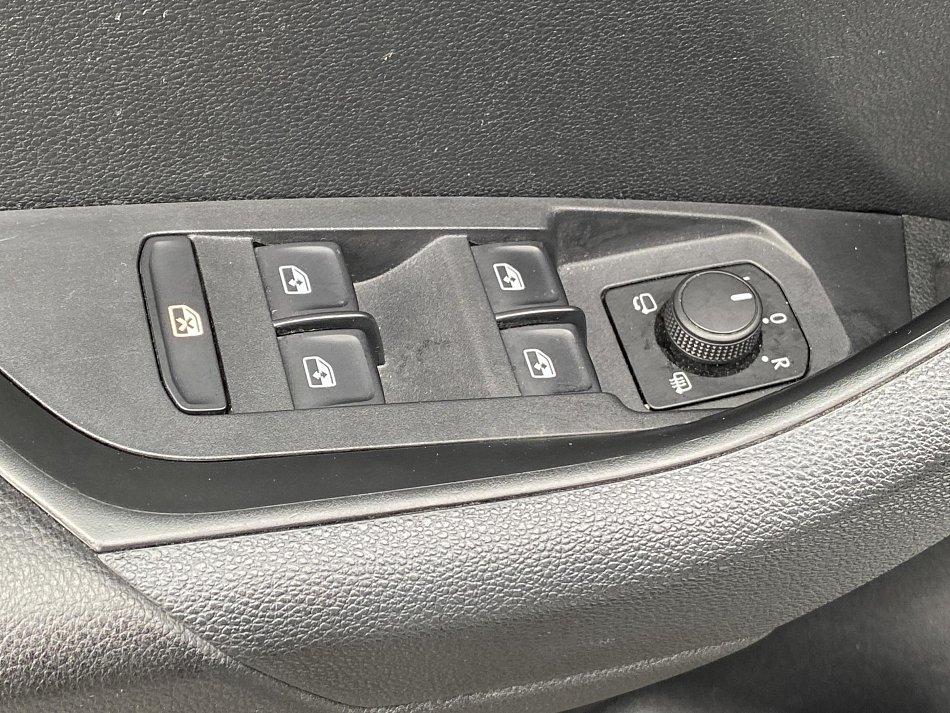 Škoda Karoq 2.0 TDi SportLine 4x4