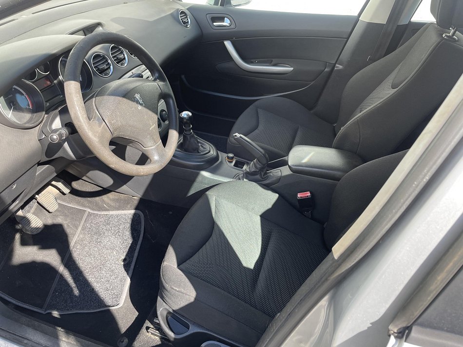 Peugeot 308 1.6HDi 