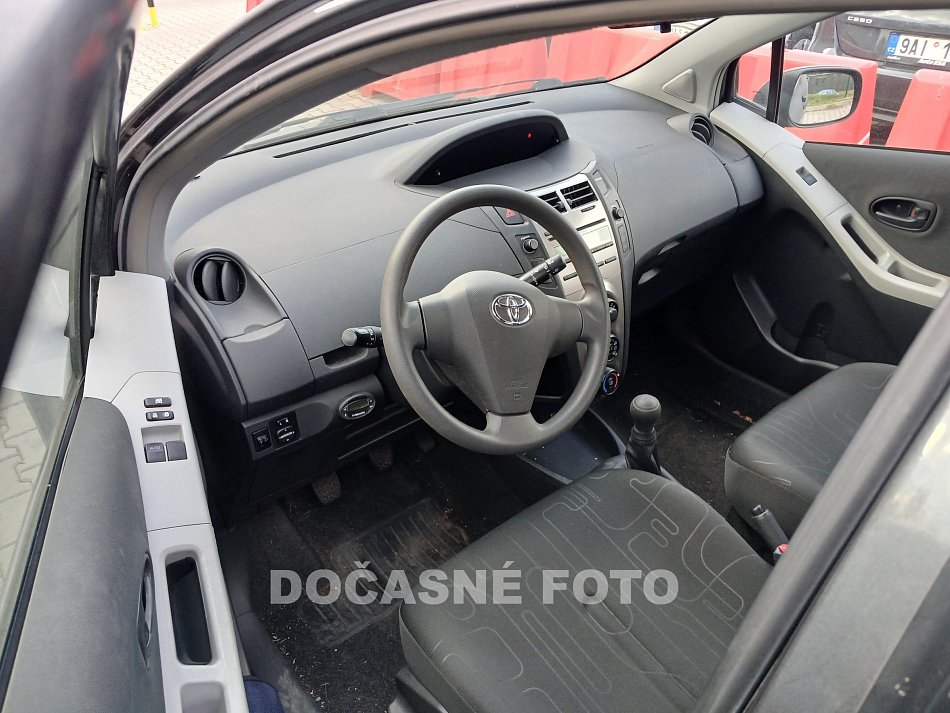 Toyota Yaris 1.0 VVT 