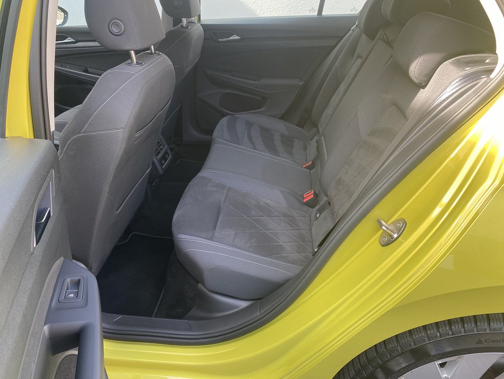 Volkswagen Golf 1.5 TSi 