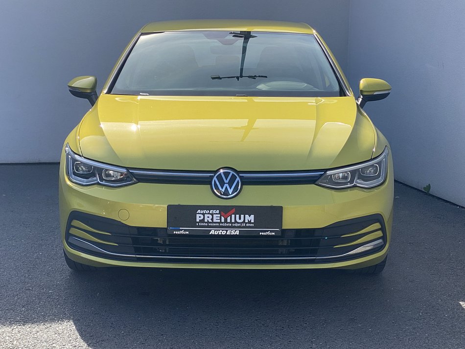 Volkswagen Golf 1.5 TSi 