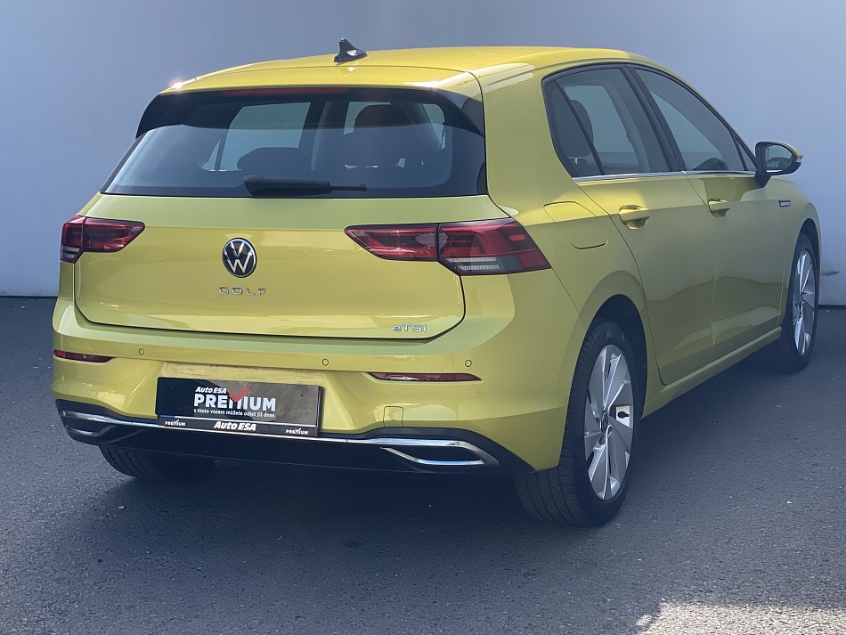 Volkswagen Golf 1.5 TSi 