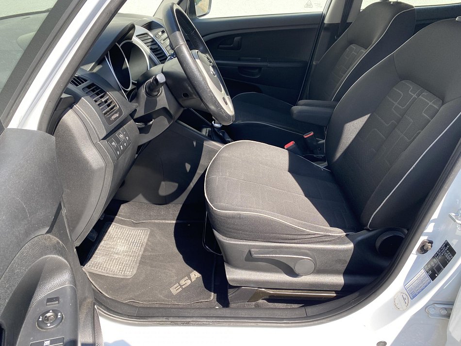 Kia Venga 1.4 CVVT 