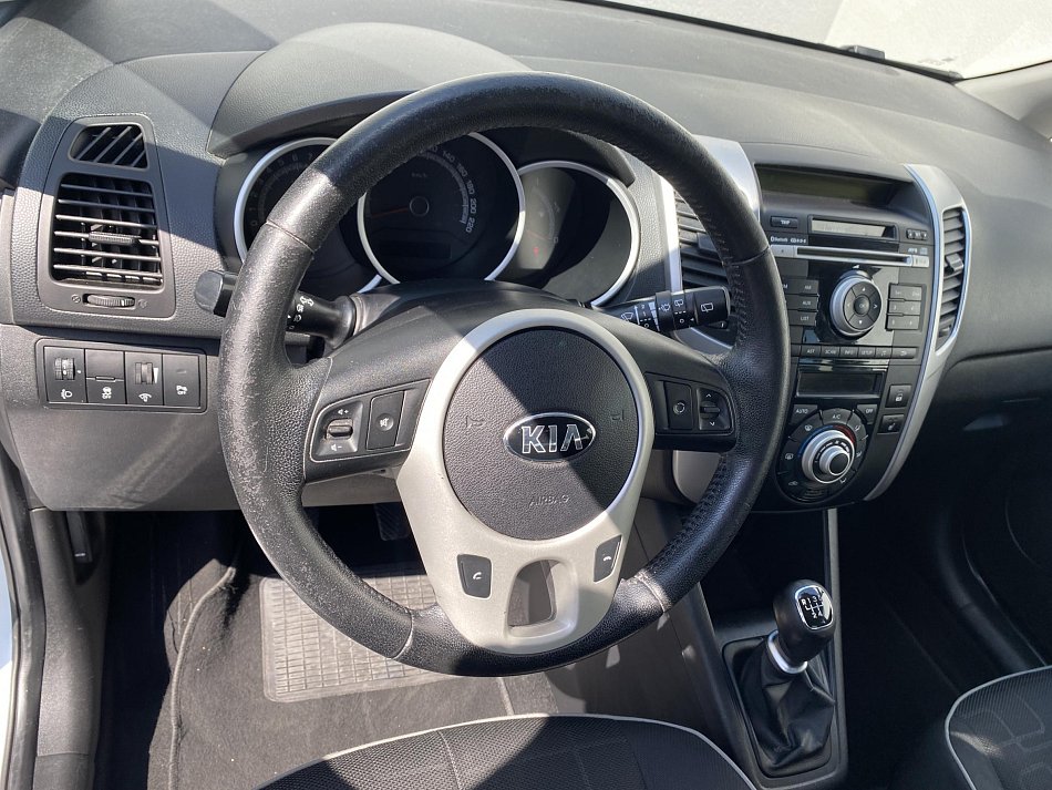 Kia Venga 1.4 CVVT 